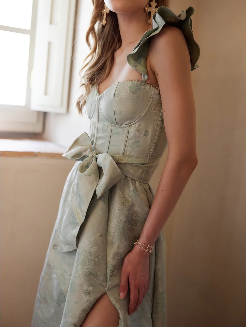 V. Chapman Veronica Sage Green Corset Ruffle Side-Slit Dress (Size 4) NWT - Picture 3 of 8
